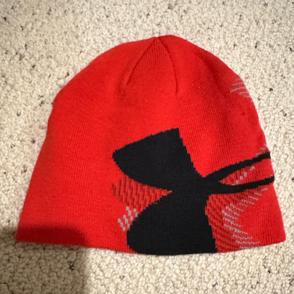 Under Armour beanie